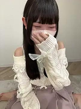 Reina_cute_00_ — Freechat on StripChat