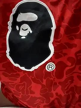 Freechat riri_brunnete on StripChat