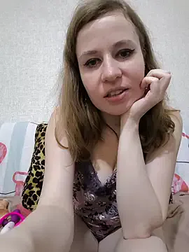 Rosa_Yulia on StripChat