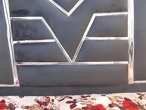 roseendoo1 on StripChat