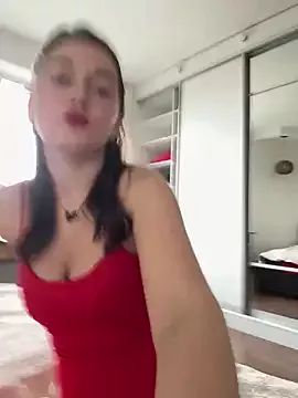 Freechat RoseViki on StripChat