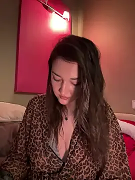 Freechat RoseViki on StripChat