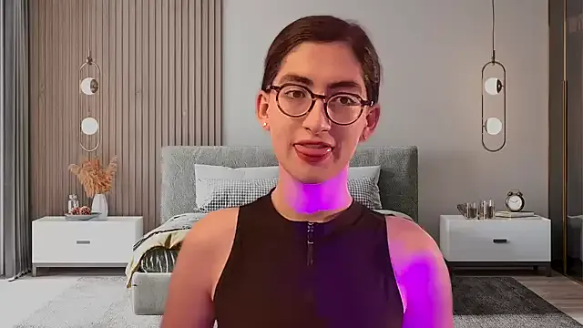 rousseblossom on StripChat