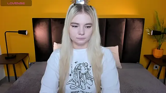 RuthBryant on StripChat