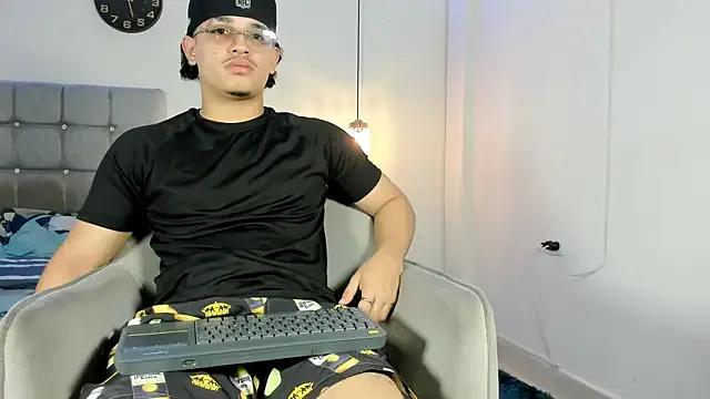 samxx_muscle — explotion cum