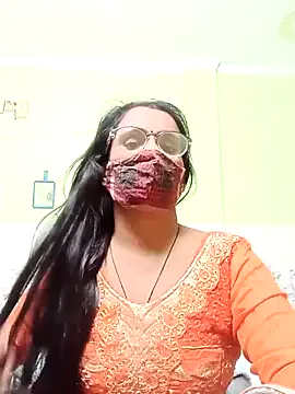 sanjana077 on StripChat