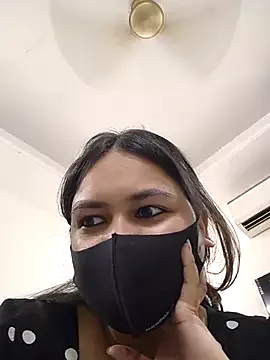 sanu_07 on StripChat