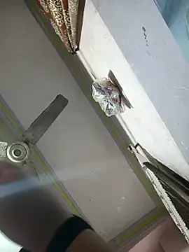 sanu_07 on StripChat