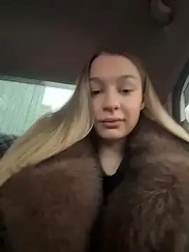 Freechat SashaCatt on StripChat