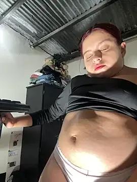 sbanna_valle_ — open pussy in dogy style