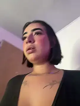 Scarlett-LS on StripChat