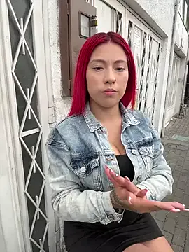 Freechat Scarlett_firee_ on StripChat