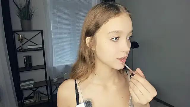 StripChat SerrenaAa is Freechat SerrenaAa — air kiss