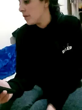 ShadiaStar on StripChat