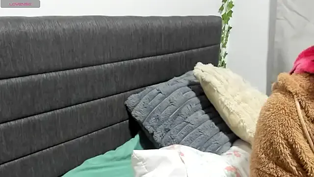 shappire-fire on StripChat