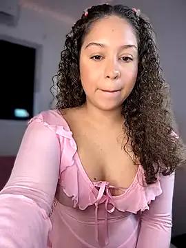 Freechat Shara_dreams on StripChat