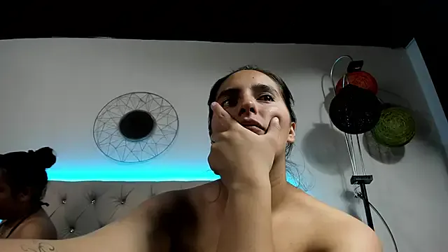 sharon_and_sharit on StripChat