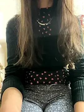 SHARONRodrig on StripChat