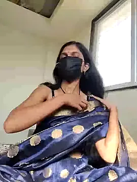 Shivani2002 on StripChat