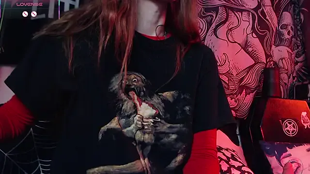 Silentmary on StripChat