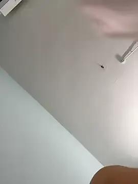 simsim-00 on StripChat 