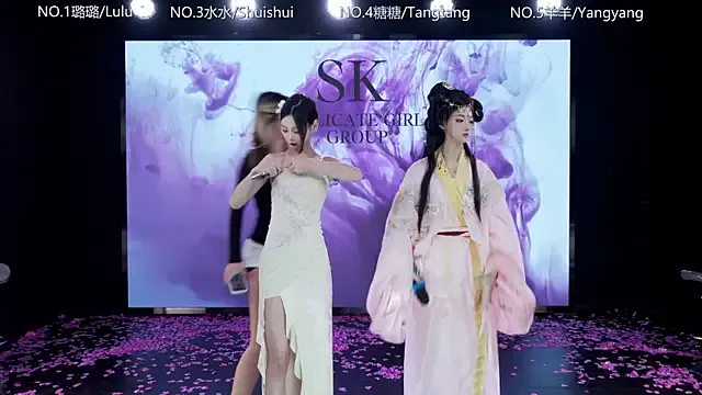 Freechat SK-001 on StripChat