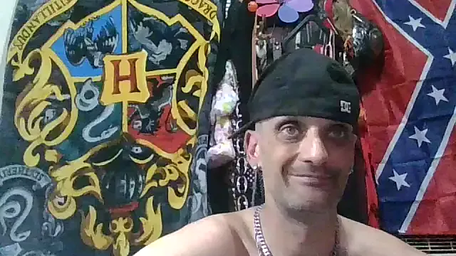 slinginbigD on StripChat