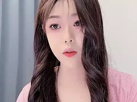 smalldaisy on StripChat