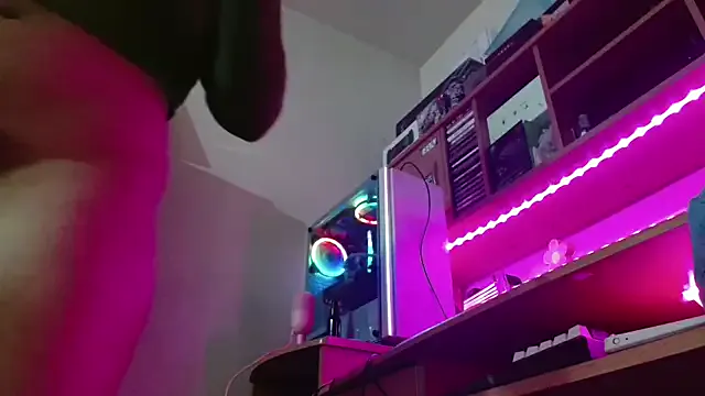 SmokyDee on StripChat