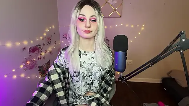 Starr1123 — Pussy Play