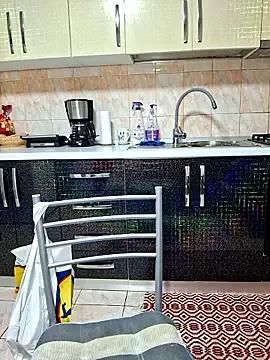 Freechat Sweet-milf- on StripChat