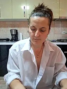 Sweet-milf-'s avatar