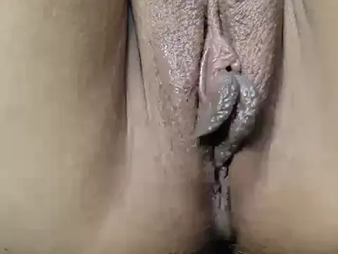 Freechat Sweetwildpinay on StripChat