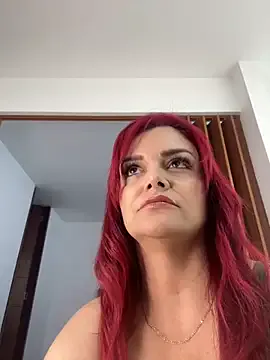 Taniabonet on StripChat