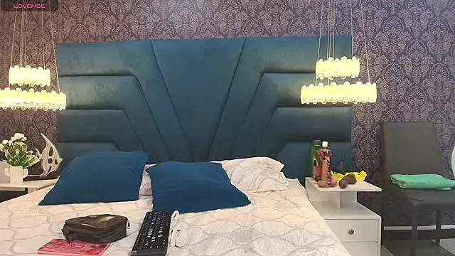 Freechat TaylerWhite on StripChat