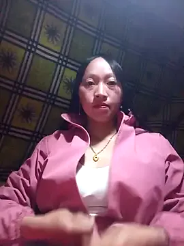 Freechat tcm-cute on StripChat