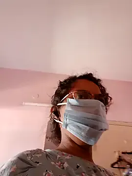 thanusi_2 on StripChat