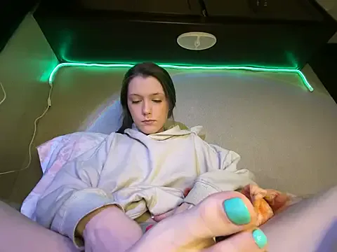 Freechat Thedeepwebcutie on StripChat