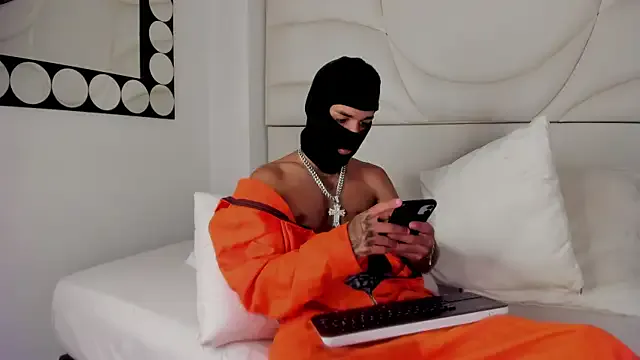 Thiagoferreti on StripChat