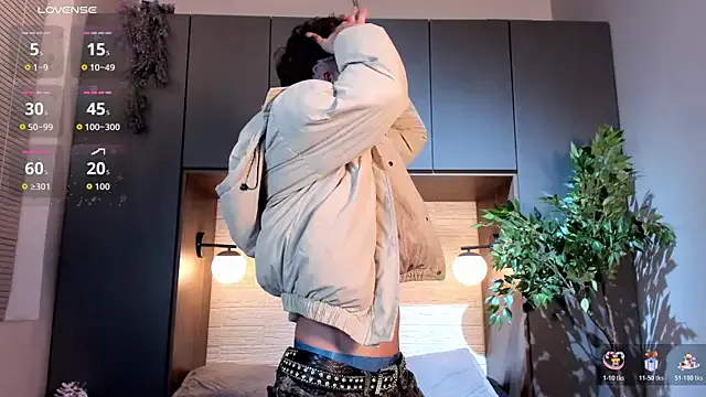 Freechat Tiam_muller on StripChat