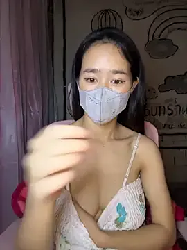 TiNa_04 on StripChat