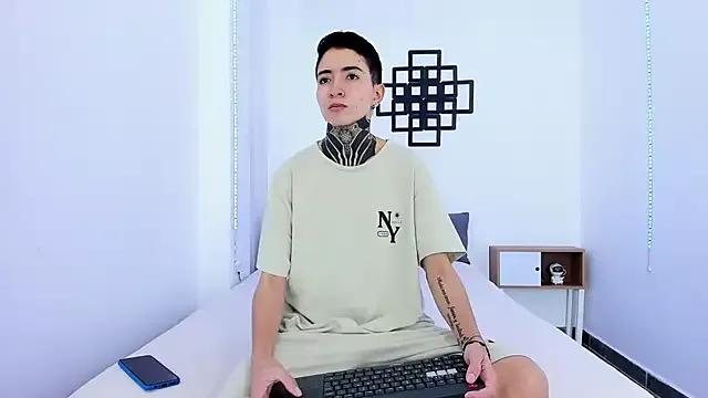 Freechat Tinny_and_Candy on StripChat