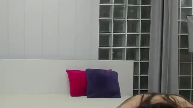 Tiny_JuJu on StripChat