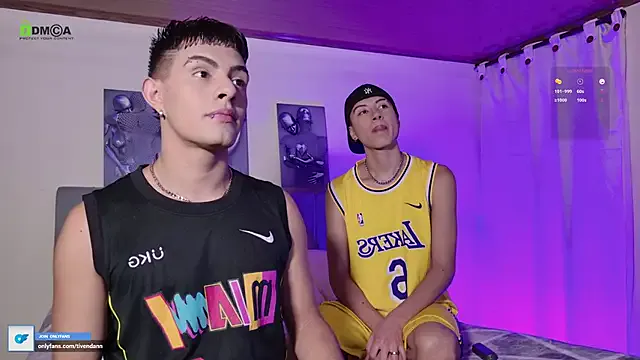 tivendann on StripChat