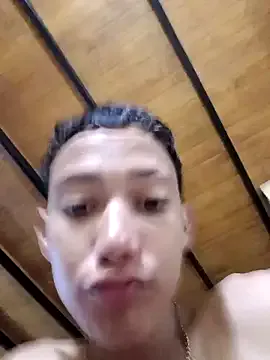 Freechat Toy_boy777 on StripChat