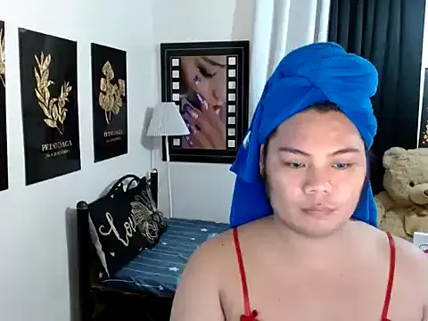 TSbrianaHugeCock model from sc