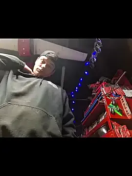 twistafatpipe on StripChat