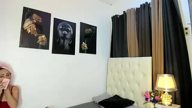 Freechat urtwinkbrixz on StripChat