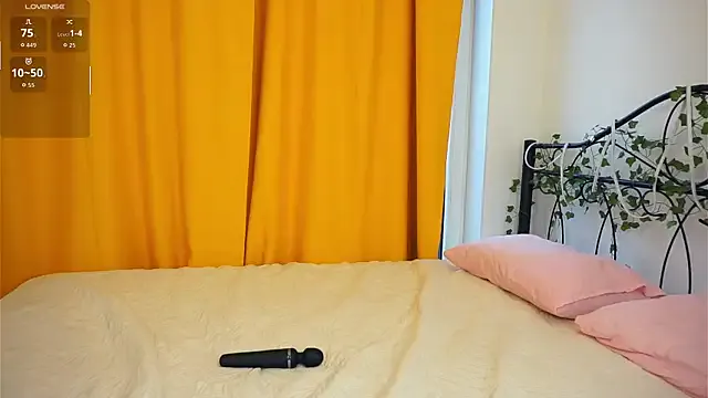 Freechat VeronaCritchlow on StripChat