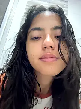 ViolettaSummer on StripChat